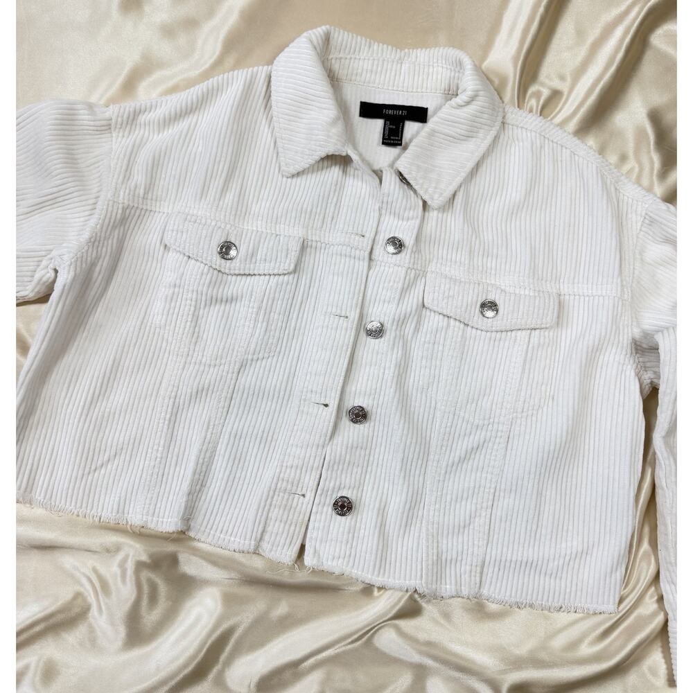 Forever 21 White Corduroy Cropped Jacket Women Size S Button Front Raw Hem‎